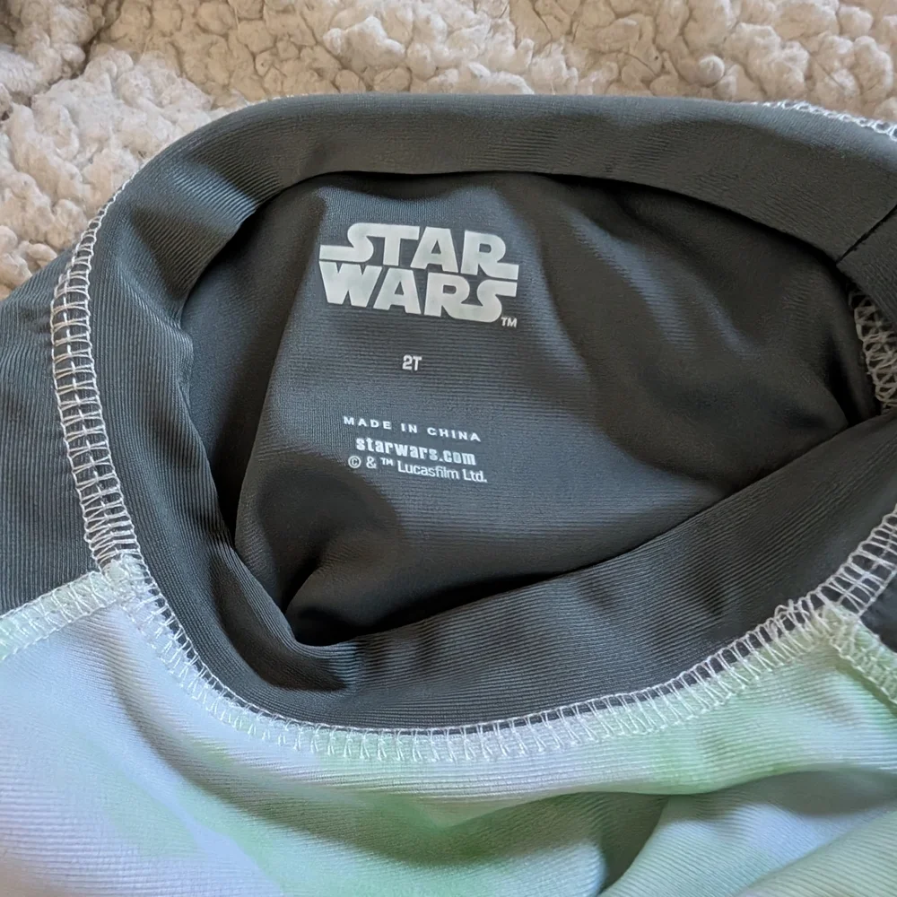 Disney Grogu 2T Swim Trunks &Top - Picture 6 of 9